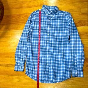 Vineyard Vines Prep Performance Button down Whale Shirt Boys size Large (16)